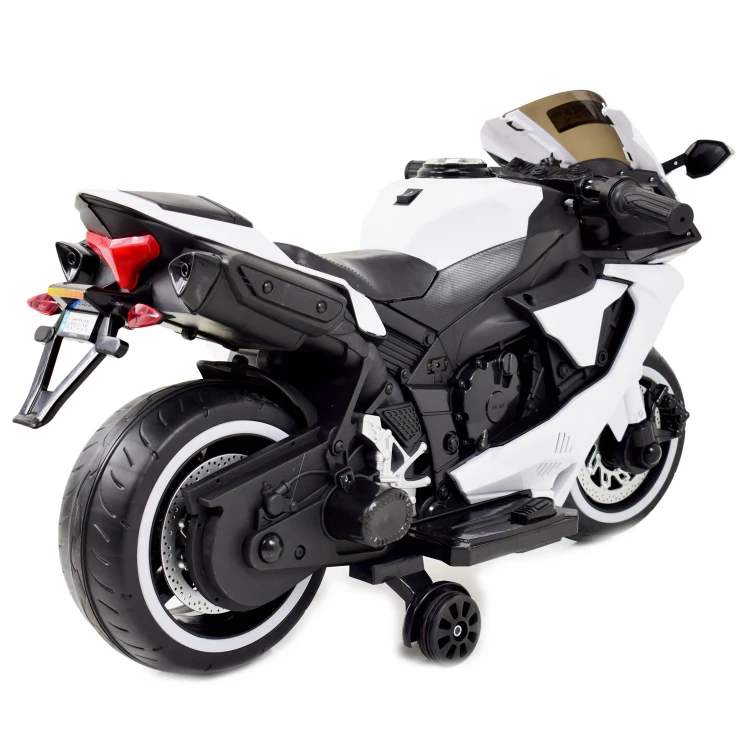 4-white-1500-a.jpg